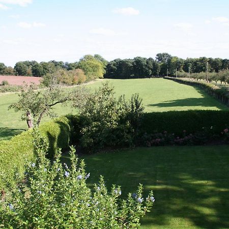 Ingon Bank Farm Bed And Breakfast Stratford-upon-Avon Exterior photo