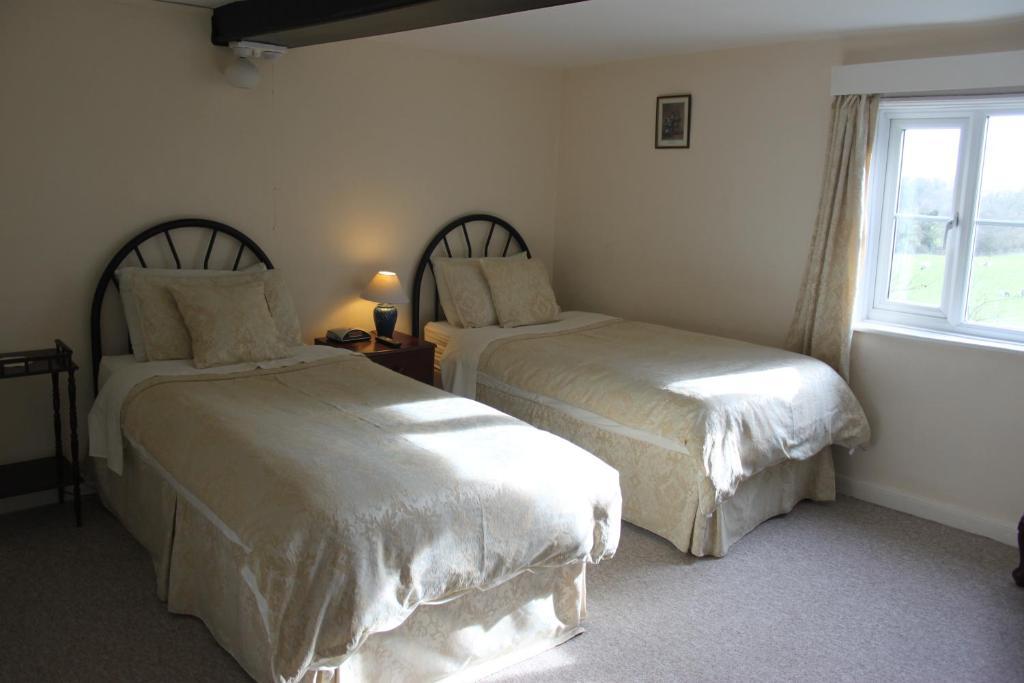 Ingon Bank Farm Bed And Breakfast Stratford-upon-Avon Room photo